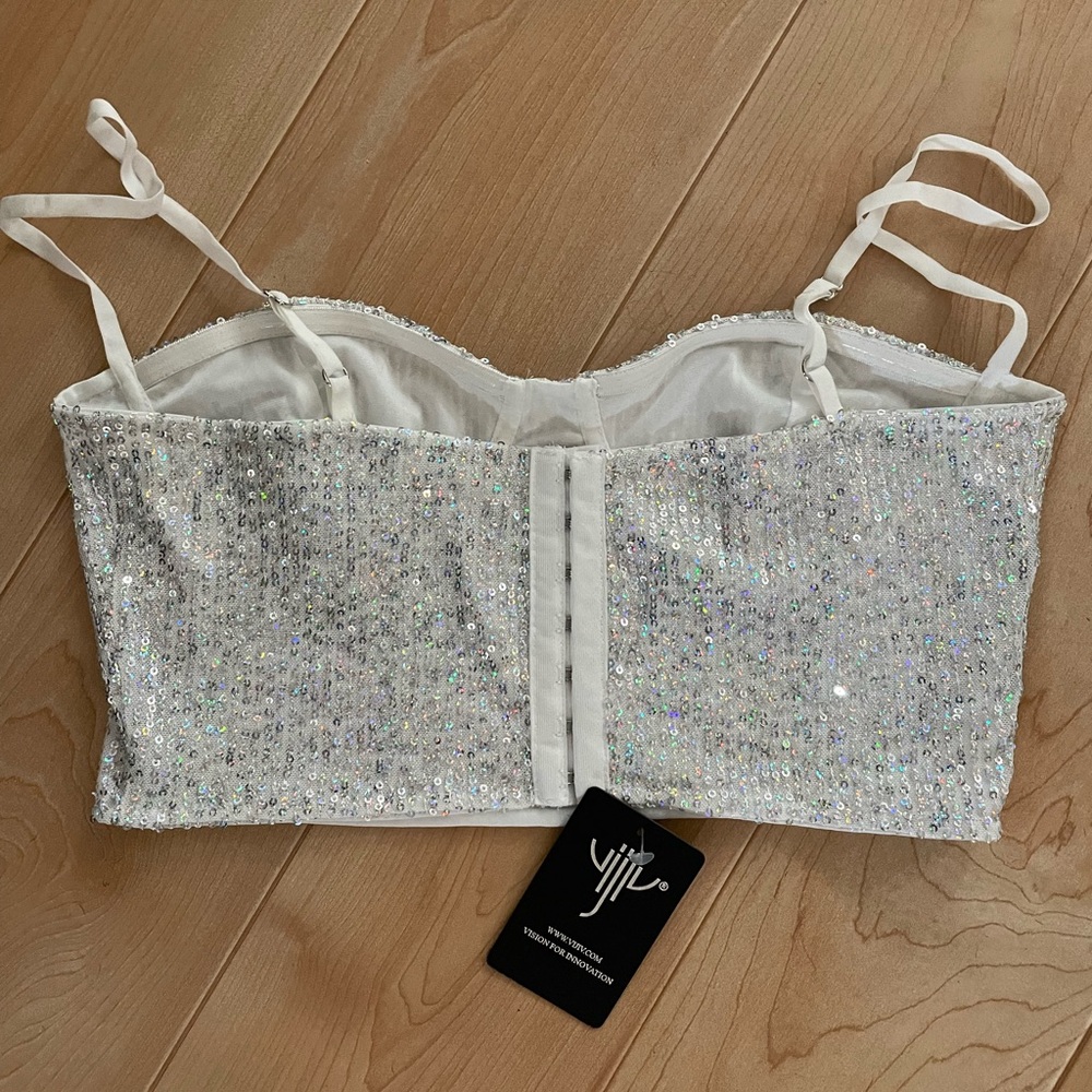 Sequined Crop Top - Picture 2 of 2